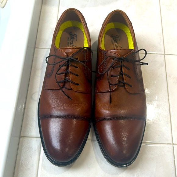 Florsheim Men’s Chicago Cap Toe Oxford Shoe in Scotch Color Leather size 9D. EUC - Picture 3 of 12